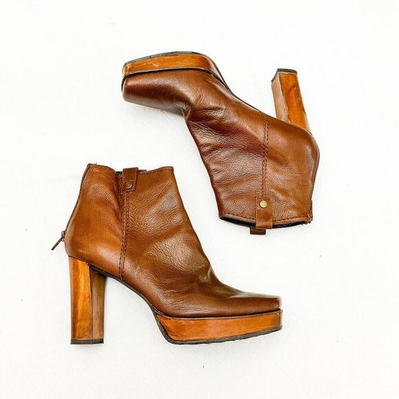 Stuart Weitzman Brown Square Toe Platform Leather Heeled Booties Y2K Size 6.5 - Picture 4 of 6